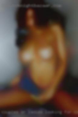 Couples or ladies looking for call NSA fun.