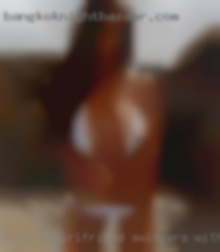 Have a girlfriend swingers with an open mind.
