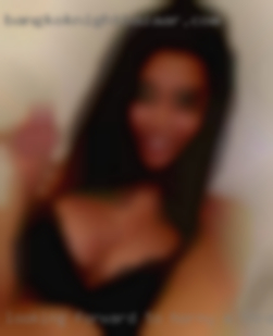 Looking forward to horny a threesome.